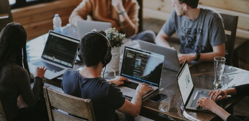 Finanční zralost v praxi Finanční zralost v praxi